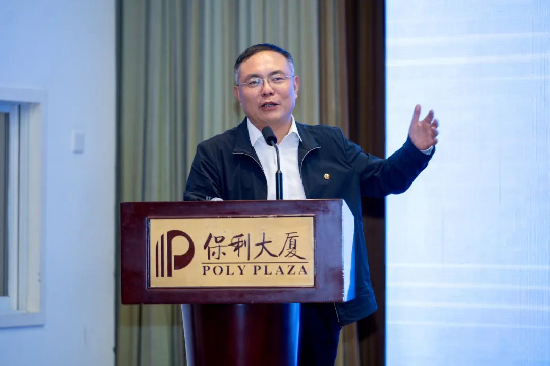 b9033c0e6c4e4480b78e63074d71e39d