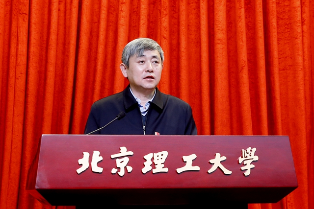 老哥俱乐部-老哥必备的交流社区