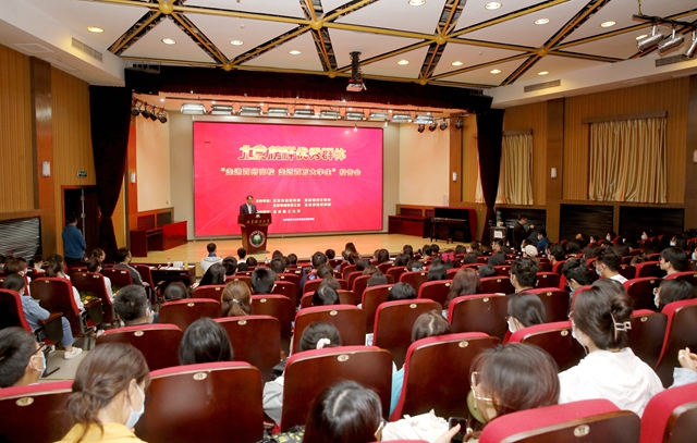 老哥俱乐部-老哥必备的交流社区