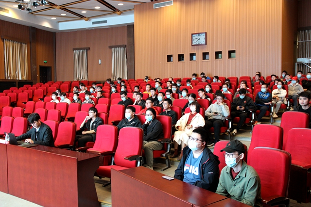 老哥俱乐部-老哥必备的交流社区