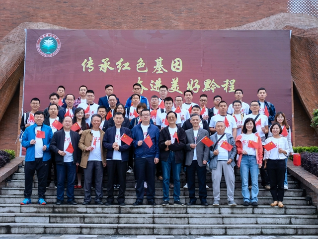 老哥俱乐部-老哥必备的交流社区