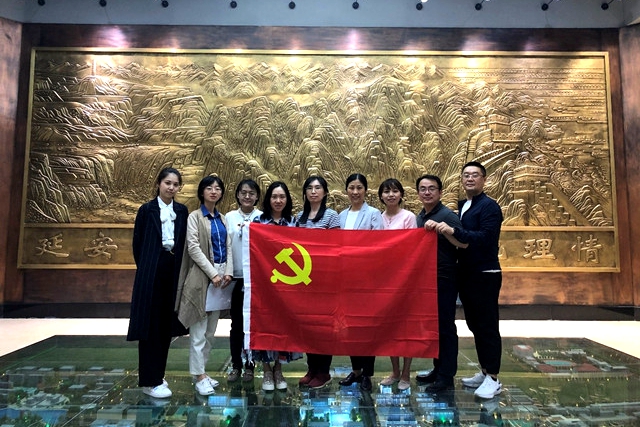 老哥俱乐部-老哥必备的交流社区