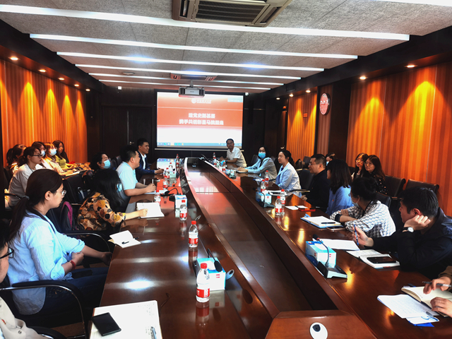 老哥俱乐部-老哥必备的交流社区