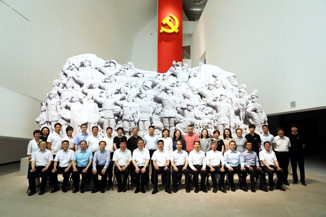 老哥俱乐部-老哥必备的交流社区