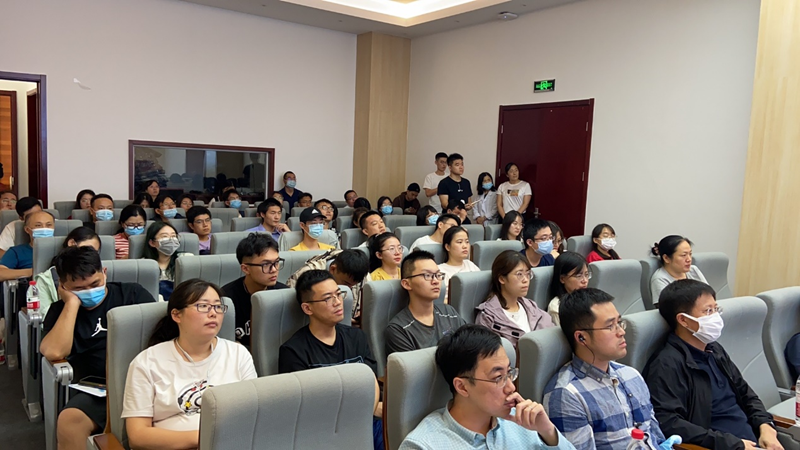 老哥俱乐部-老哥必备的交流社区