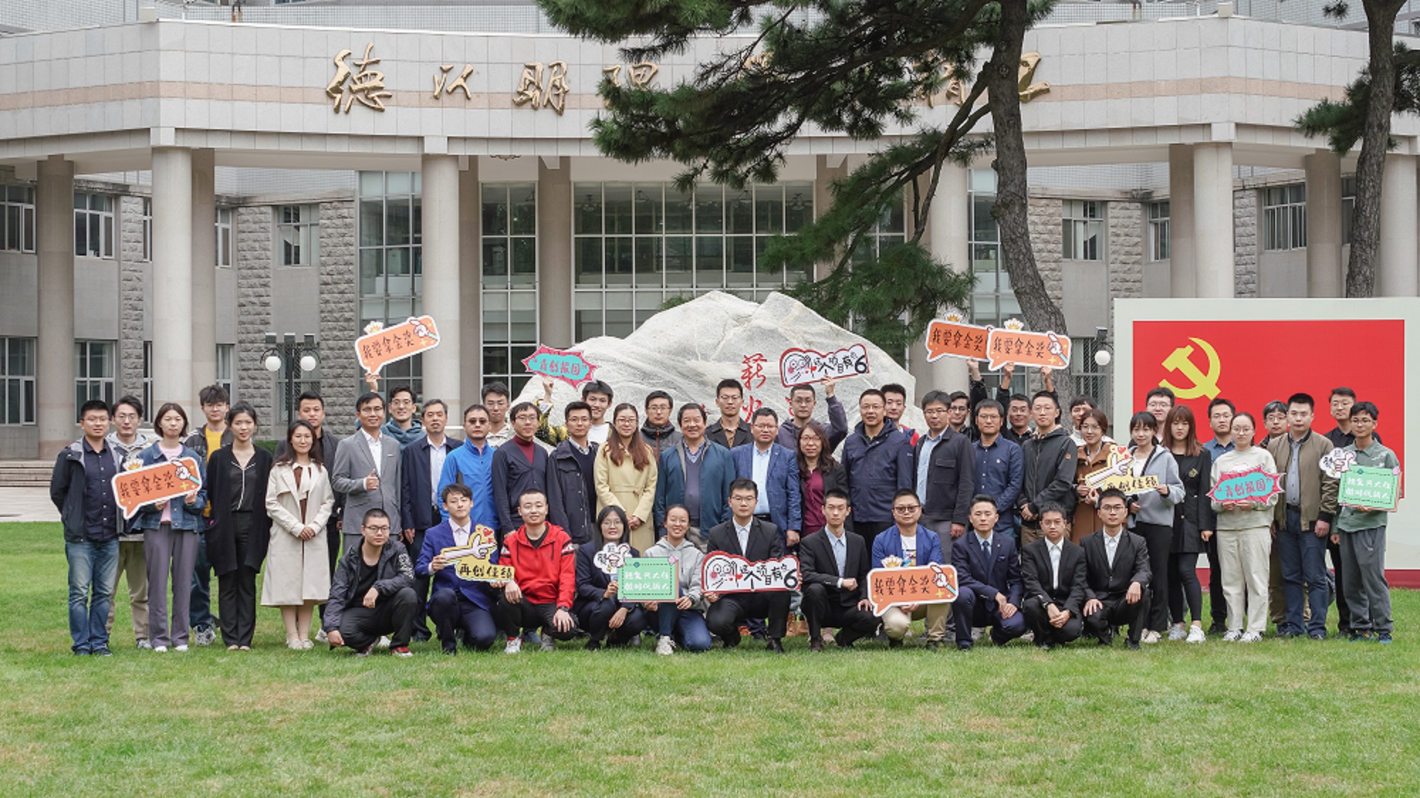 老哥俱乐部-老哥必备的交流社区