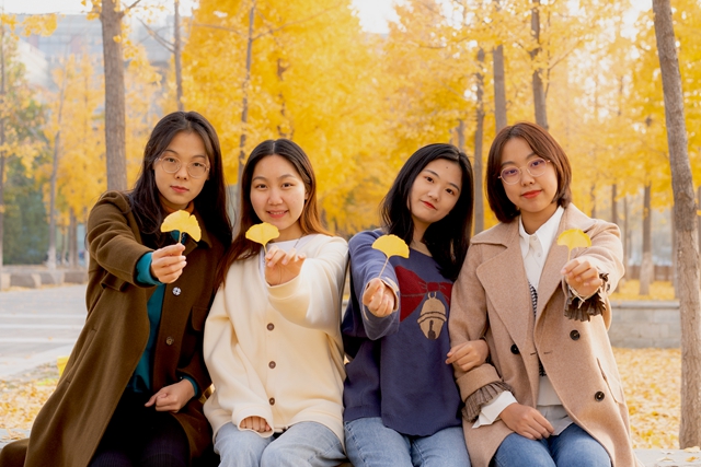 老哥俱乐部-老哥必备的交流社区