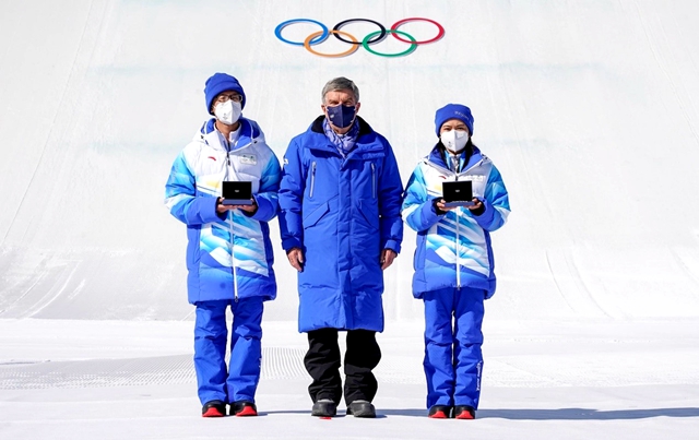 老哥俱乐部-老哥必备的交流社区