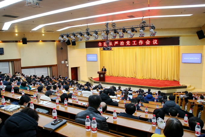 老哥俱乐部-老哥必备的交流社区