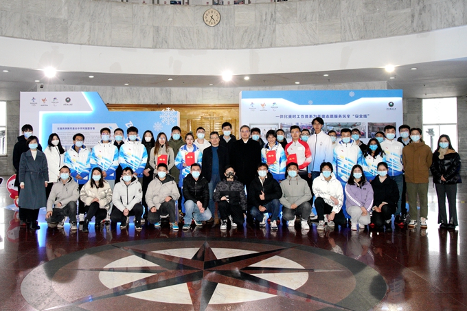 老哥俱乐部-老哥必备的交流社区