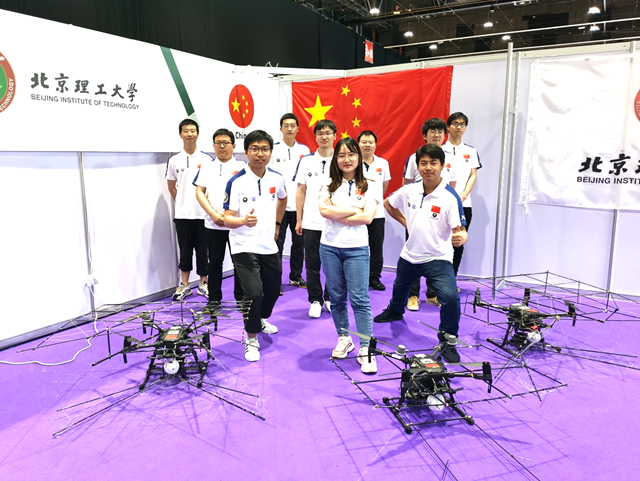 老哥俱乐部-老哥必备的交流社区