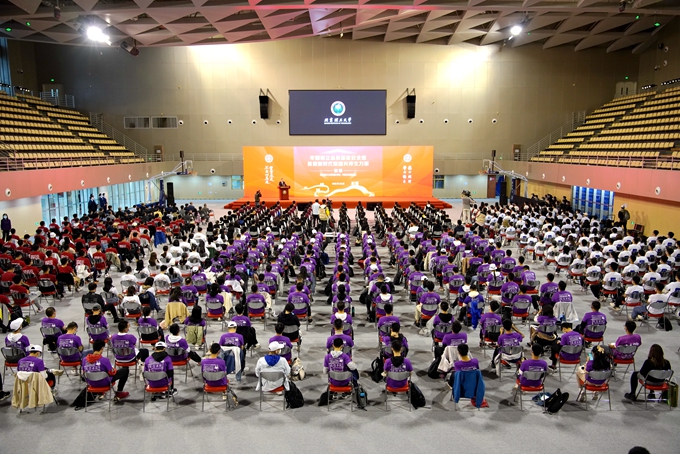 老哥俱乐部-老哥必备的交流社区