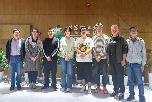 老哥俱乐部-老哥必备的交流社区