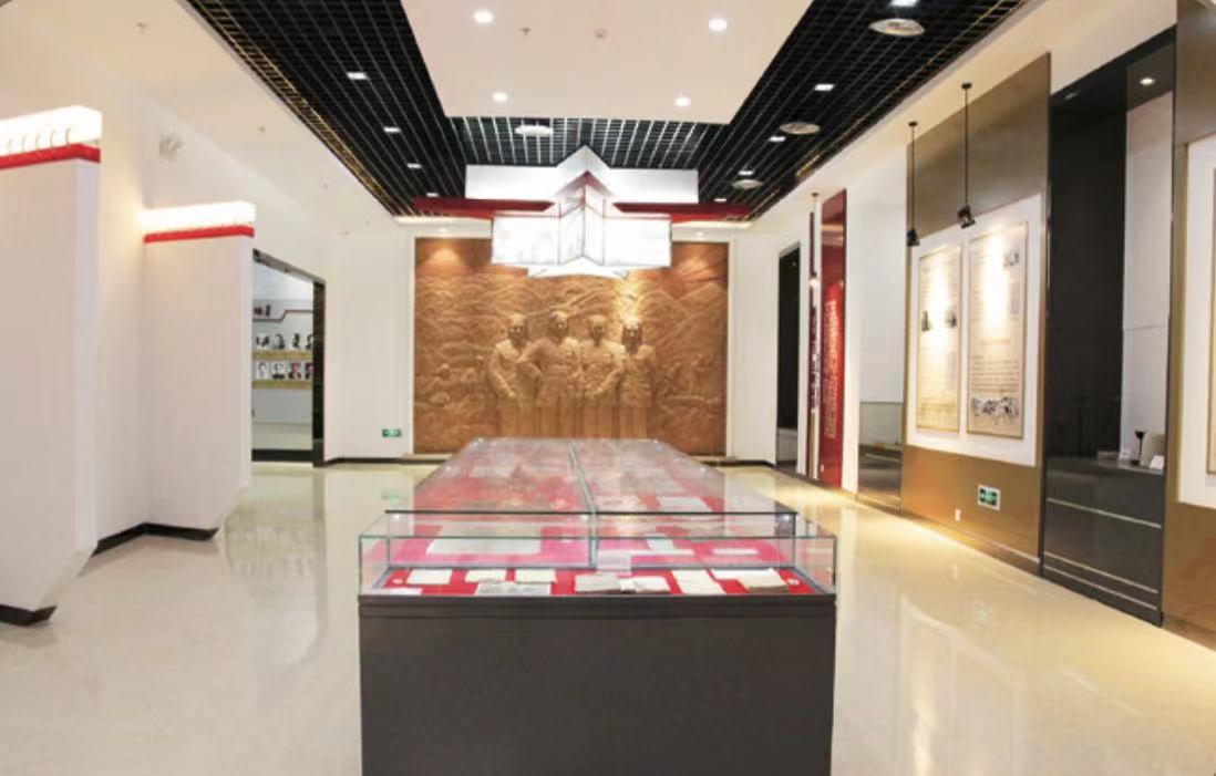 老哥俱乐部-老哥必备的交流社区