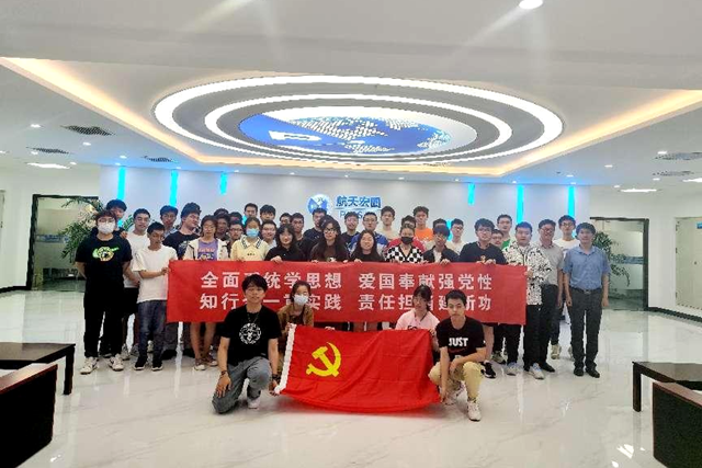 老哥俱乐部-老哥必备的交流社区