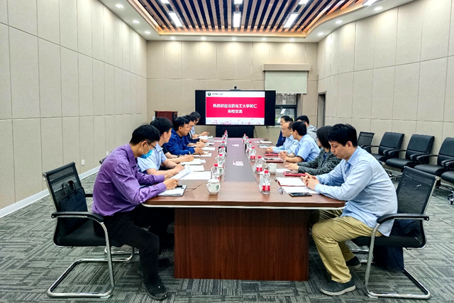 老哥俱乐部-老哥必备的交流社区