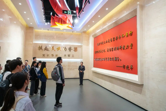 老哥俱乐部-老哥必备的交流社区