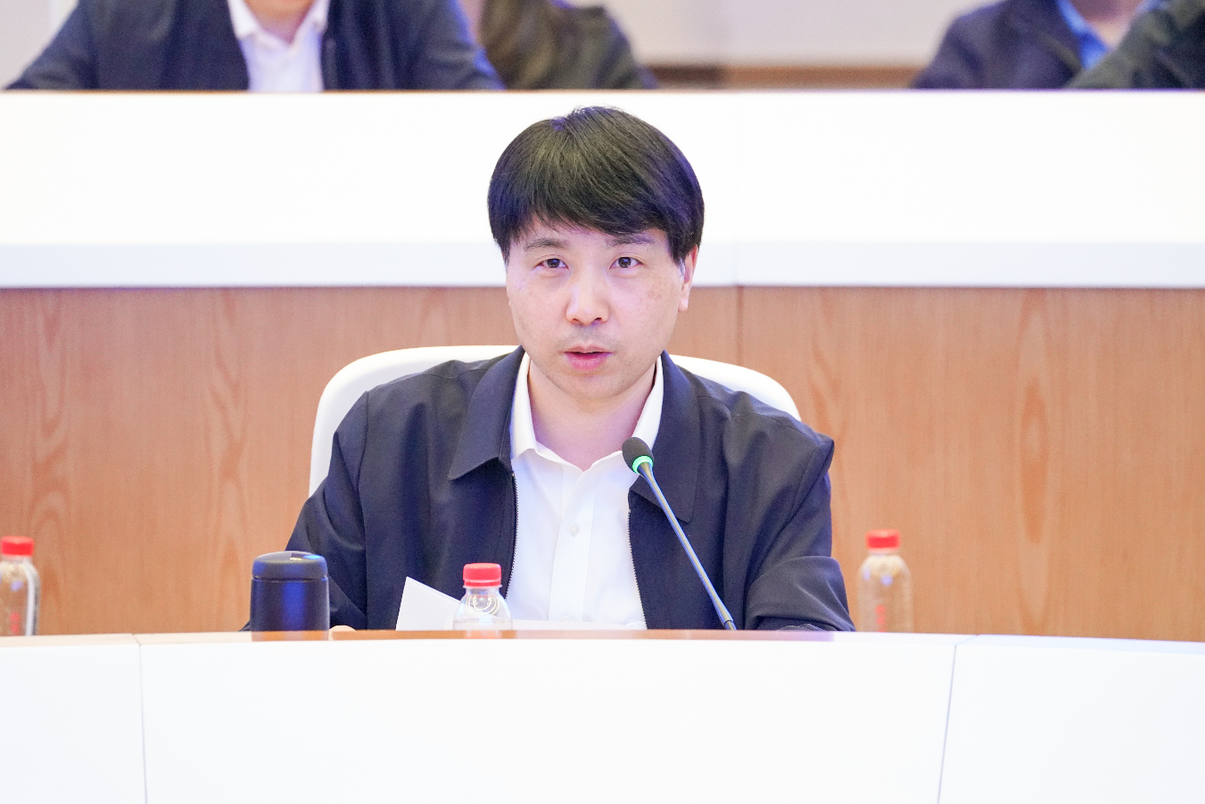 老哥俱乐部-老哥必备的交流社区