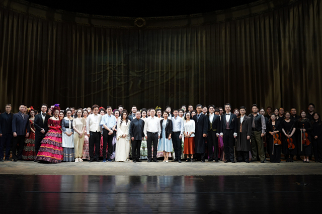 老哥俱乐部-老哥必备的交流社区