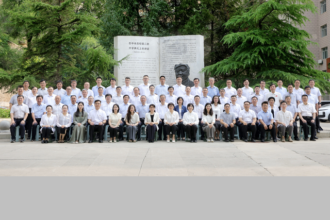 老哥俱乐部-老哥必备的交流社区