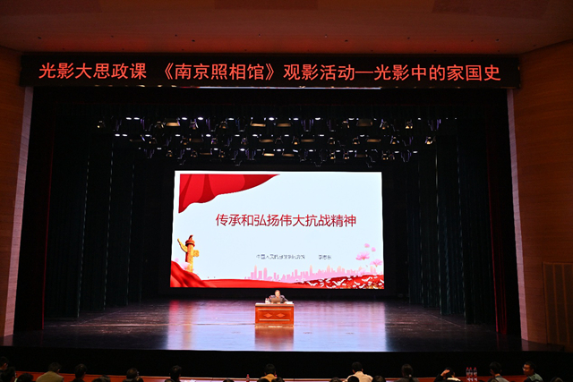 老哥俱乐部-老哥必备的交流社区