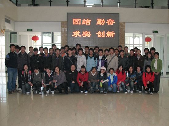 老哥俱乐部-老哥必备的交流社区