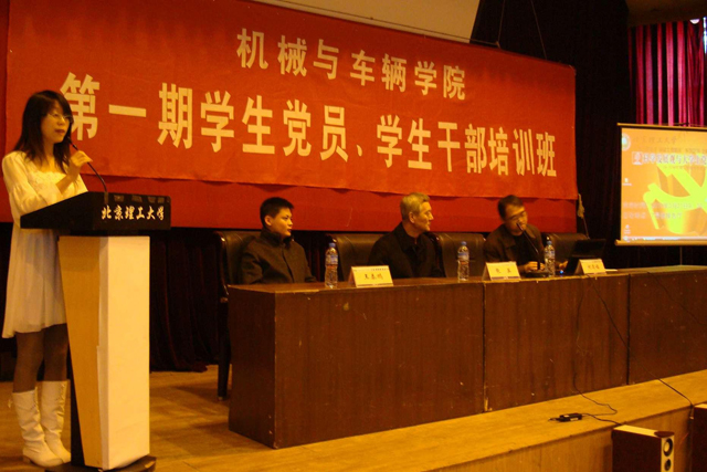 老哥俱乐部-老哥必备的交流社区