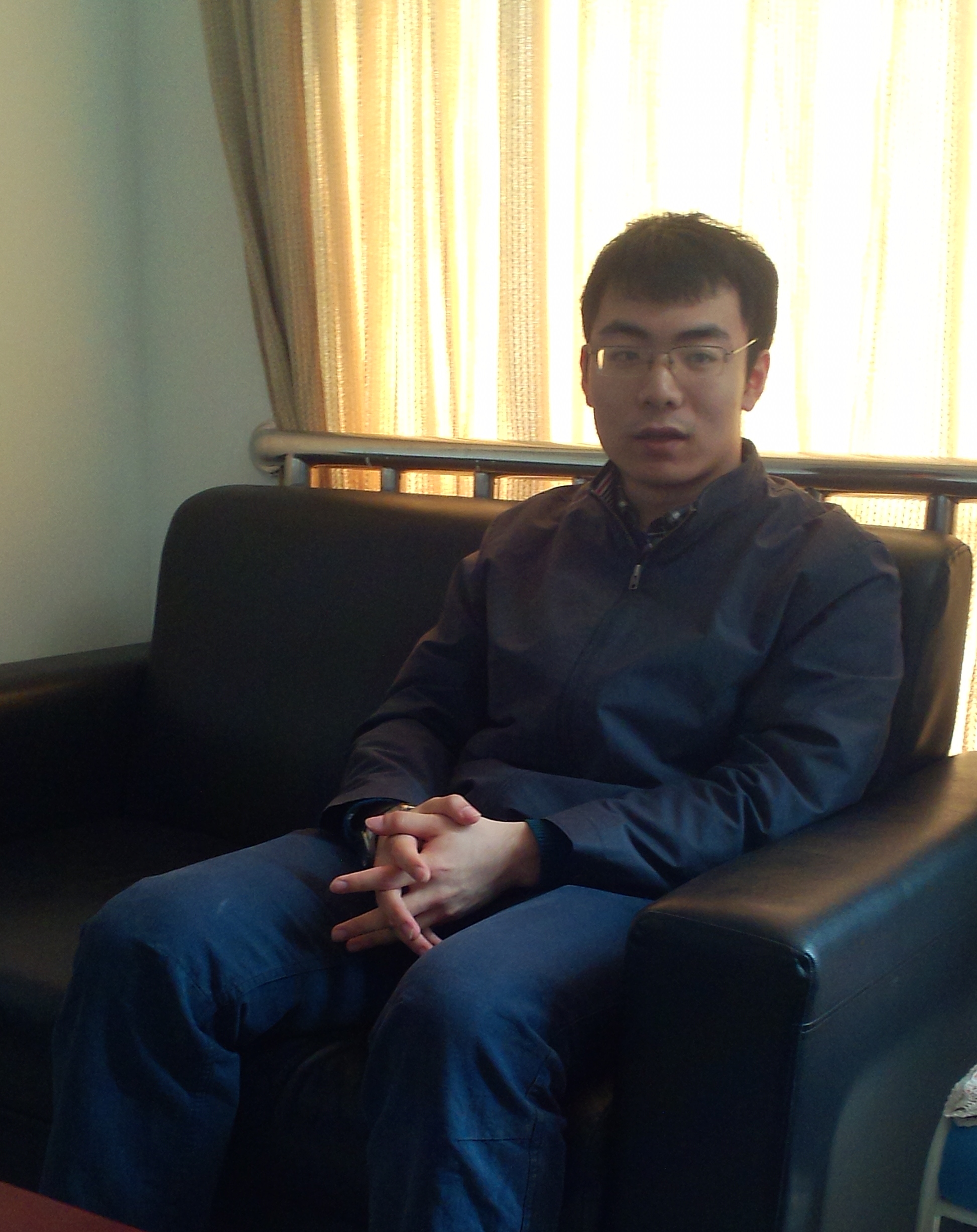 老哥俱乐部-老哥必备的交流社区