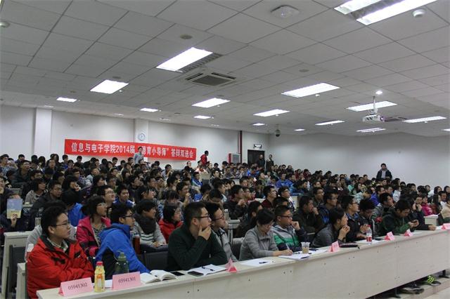 老哥俱乐部-老哥必备的交流社区