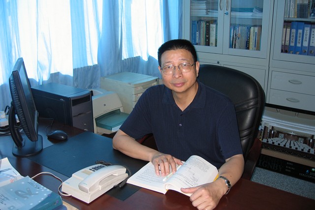 老哥俱乐部-老哥必备的交流社区