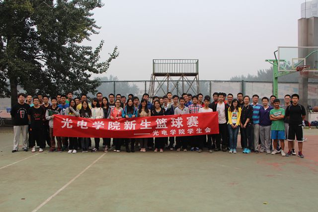 老哥俱乐部-老哥必备的交流社区