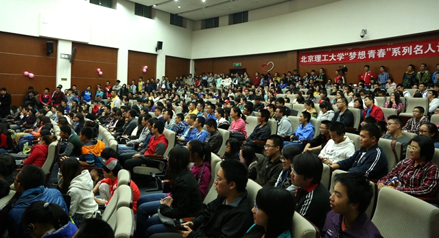 老哥俱乐部-老哥必备的交流社区