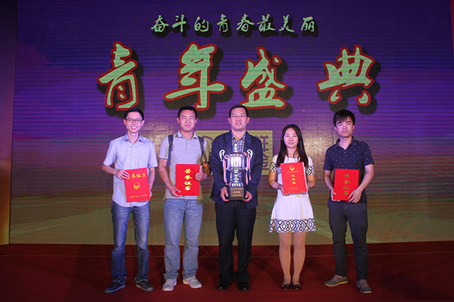 老哥俱乐部-老哥必备的交流社区