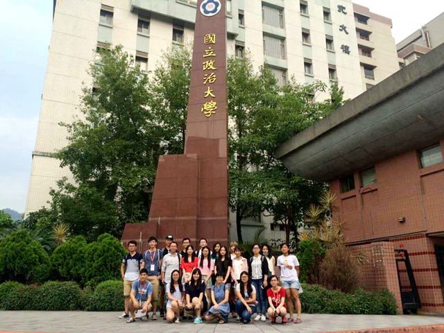 老哥俱乐部-老哥必备的交流社区