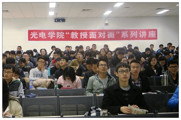 老哥俱乐部-老哥必备的交流社区