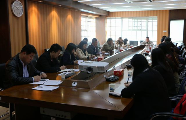 老哥俱乐部-老哥必备的交流社区