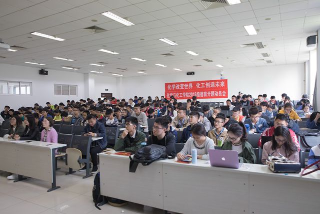 老哥俱乐部-老哥必备的交流社区