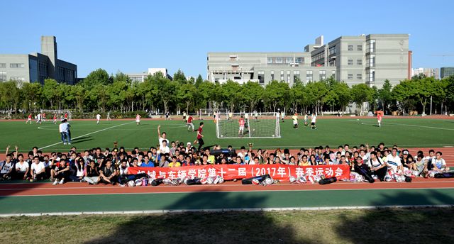 老哥俱乐部-老哥必备的交流社区