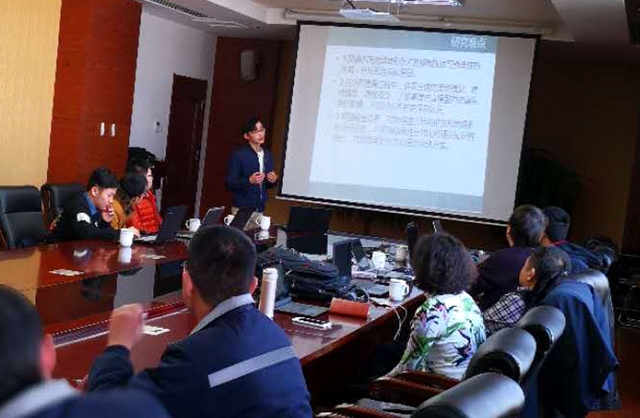 老哥俱乐部-老哥必备的交流社区