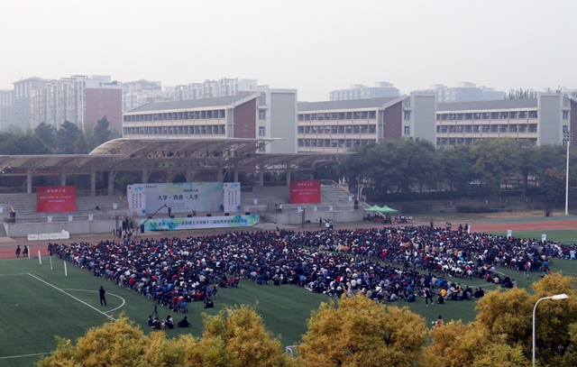 老哥俱乐部-老哥必备的交流社区