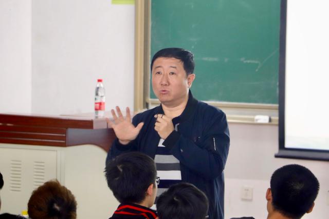 老哥俱乐部-老哥必备的交流社区