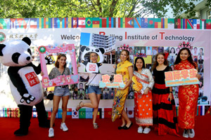 老哥俱乐部-老哥必备的交流社区