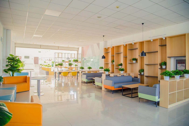 老哥俱乐部-老哥必备的交流社区