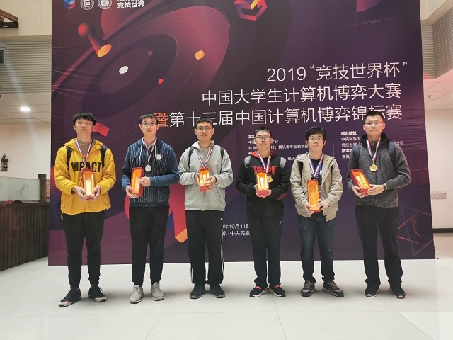 老哥俱乐部-老哥必备的交流社区