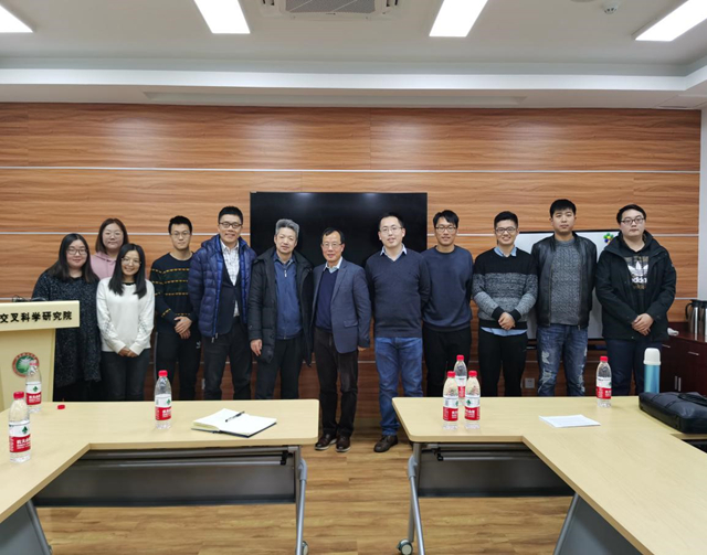 老哥俱乐部-老哥必备的交流社区