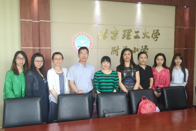 老哥俱乐部-老哥必备的交流社区