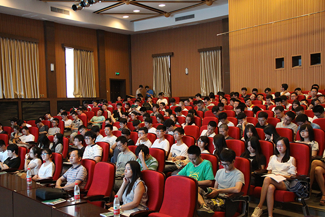 老哥俱乐部-老哥必备的交流社区