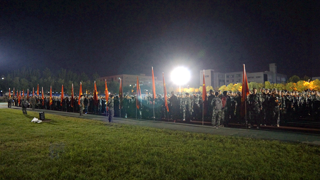 老哥俱乐部-老哥必备的交流社区