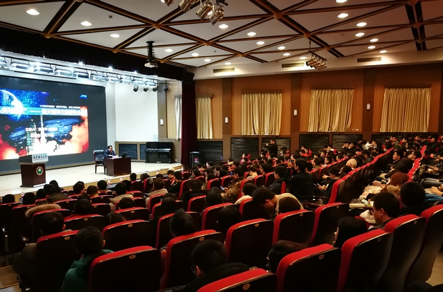 老哥俱乐部-老哥必备的交流社区