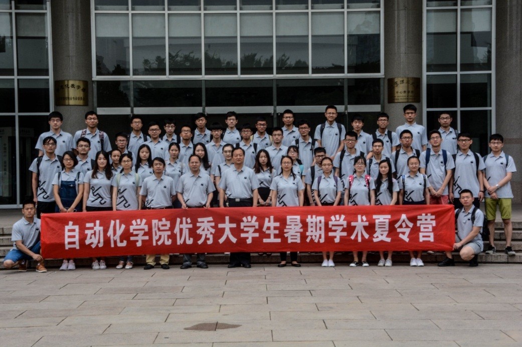 老哥俱乐部-老哥必备的交流社区